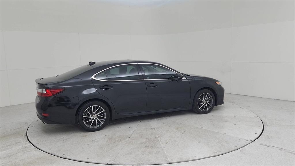 used 2017 Lexus ES 350 car, priced at $22,757