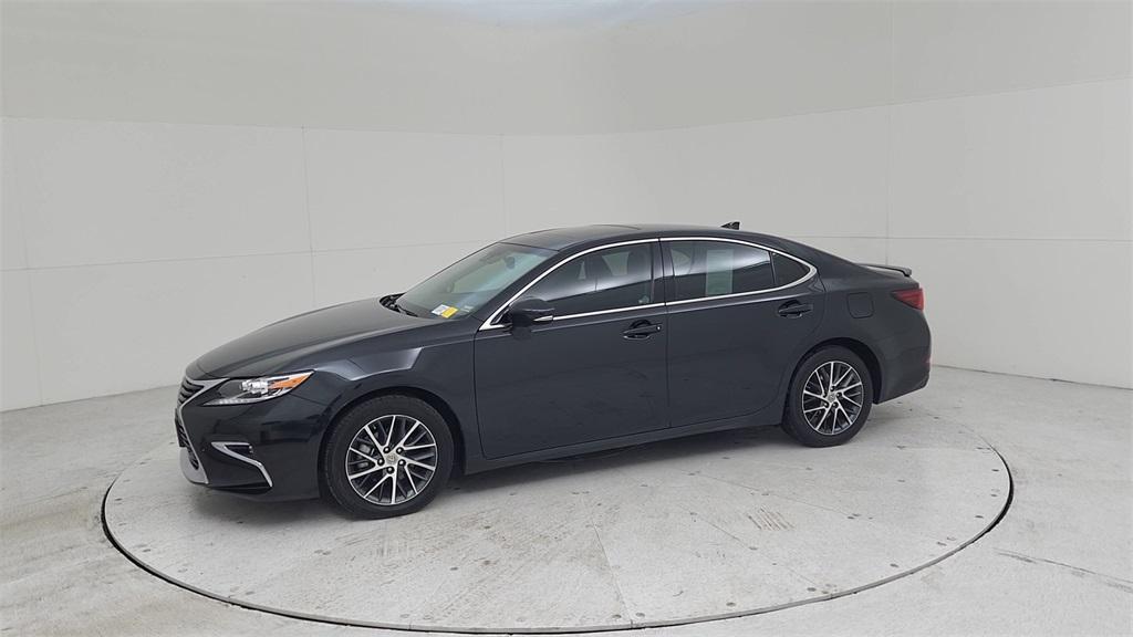 used 2017 Lexus ES 350 car, priced at $22,757