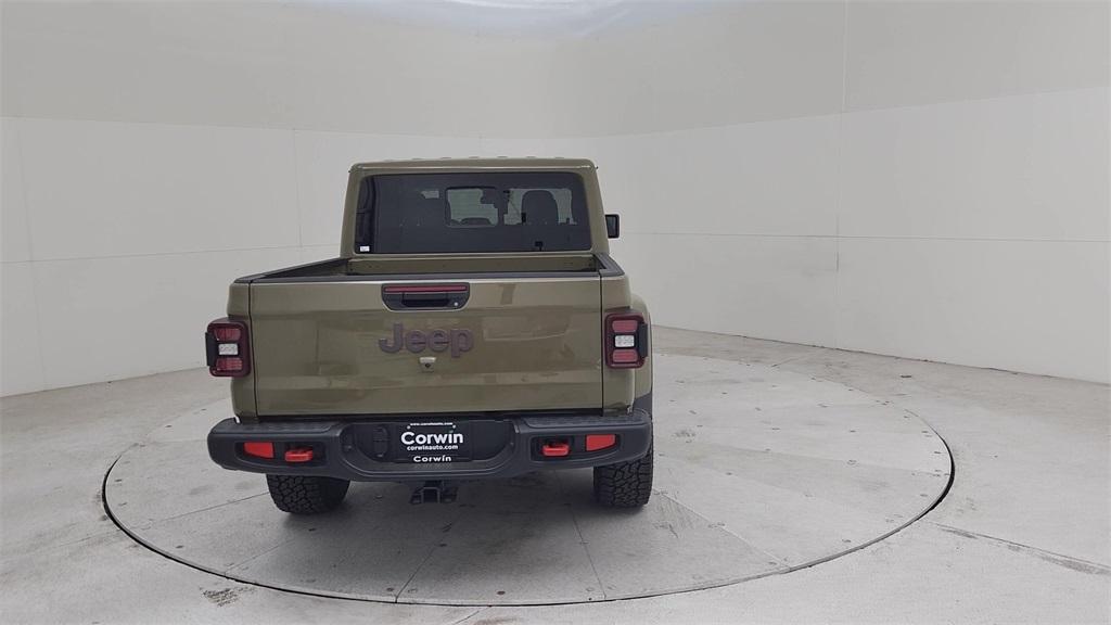 new 2025 Jeep Gladiator car, priced at $51,682