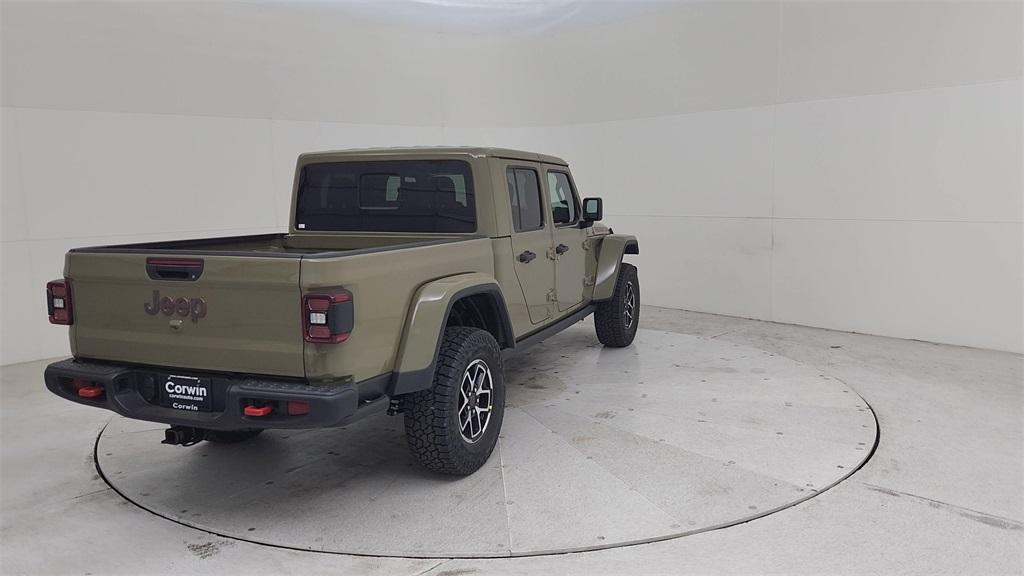 new 2025 Jeep Gladiator car, priced at $51,682
