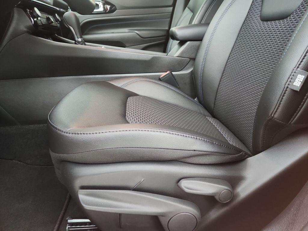 new 2026 Jeep Compass car, priced at $32,033