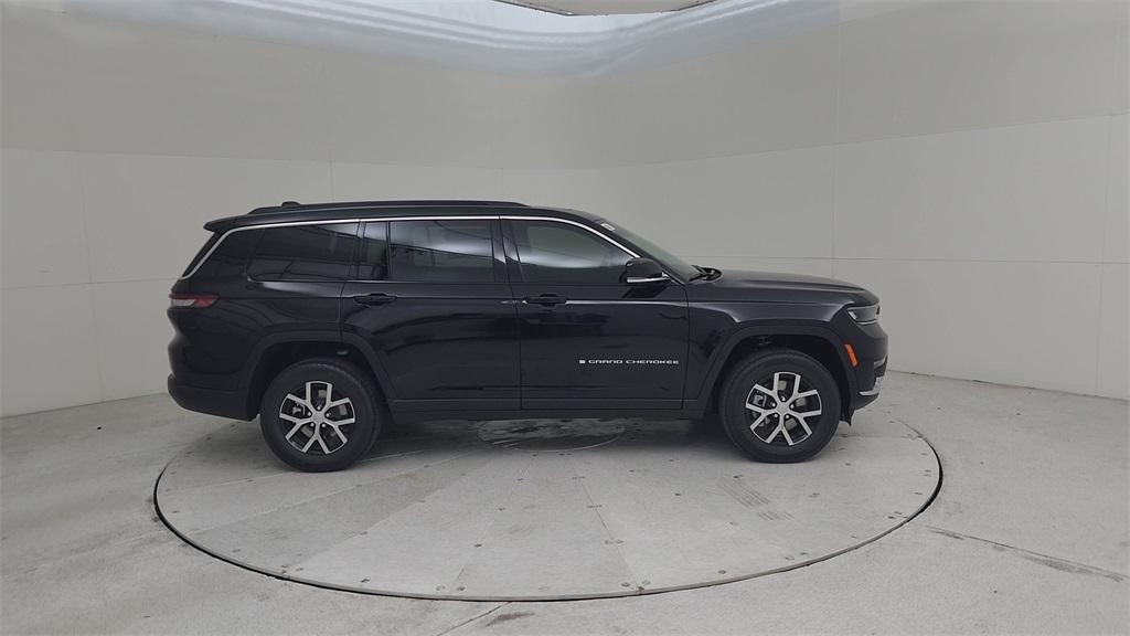 new 2025 Jeep Grand Cherokee L car, priced at $50,956