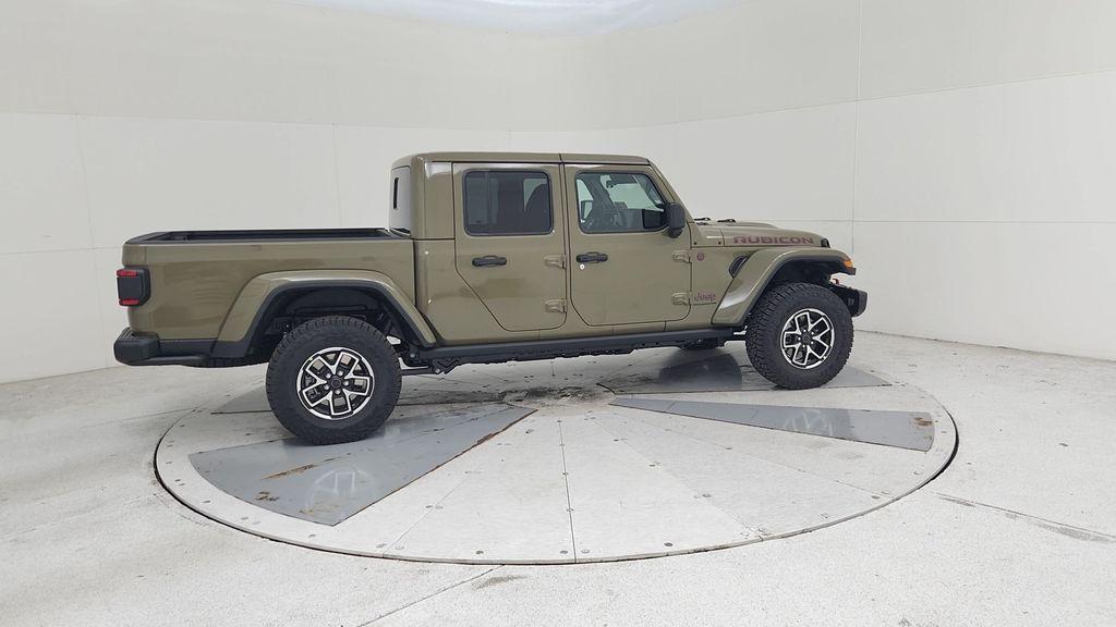 new 2025 Jeep Gladiator car, priced at $54,468