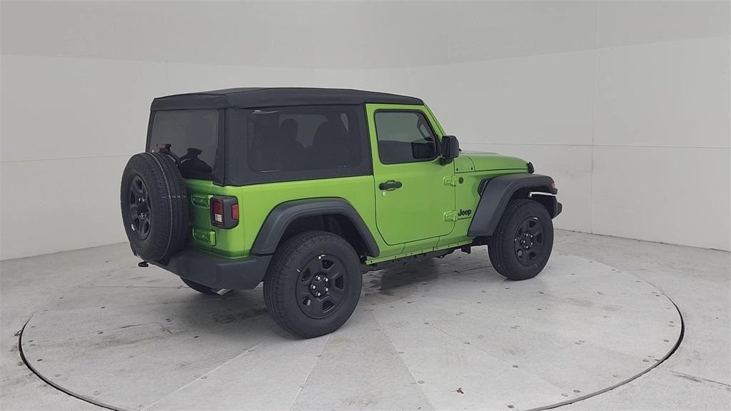 new 2025 Jeep Wrangler car, priced at $33,422