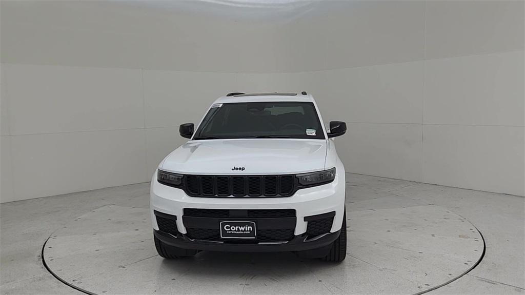 new 2024 Jeep Grand Cherokee L car, priced at $45,359