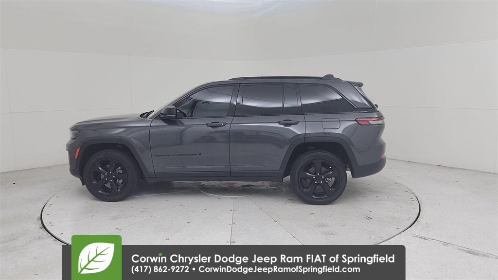used 2023 Jeep Grand Cherokee car, priced at $33,993