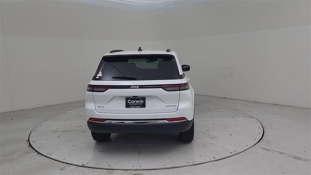 new 2025 Jeep Grand Cherokee car, priced at $42,787