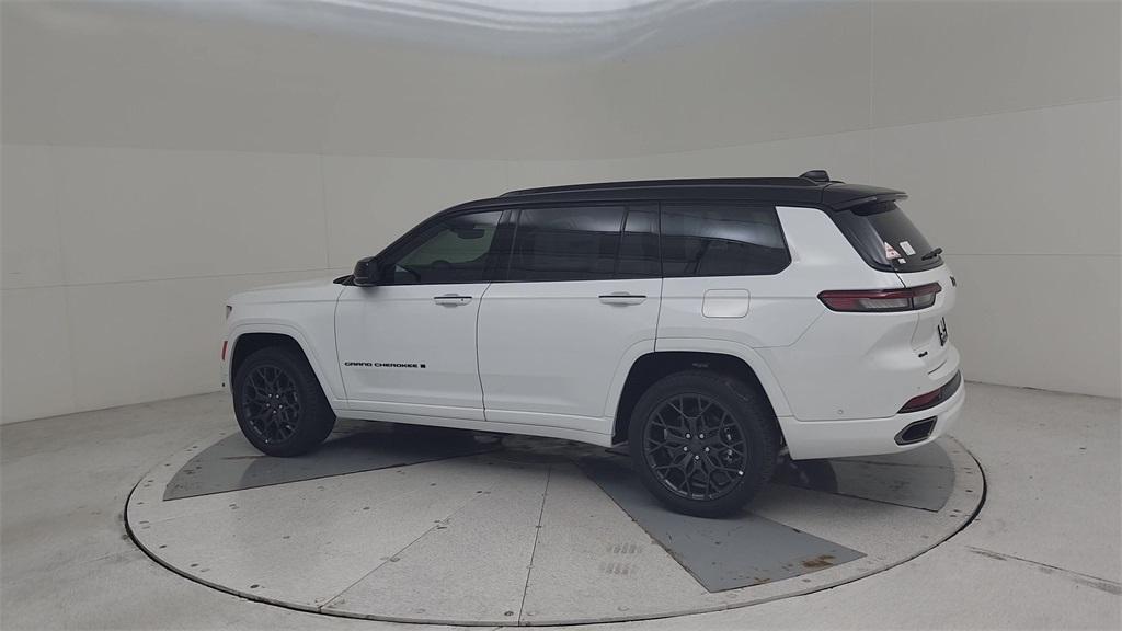new 2025 Jeep Grand Cherokee L car, priced at $63,321
