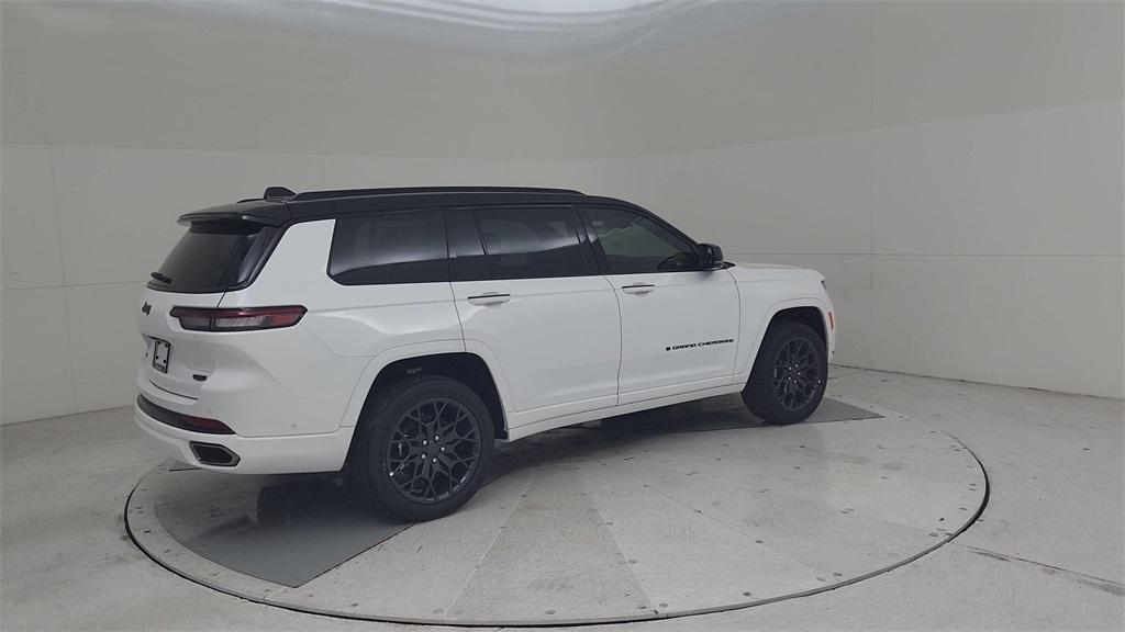 new 2025 Jeep Grand Cherokee L car, priced at $63,321