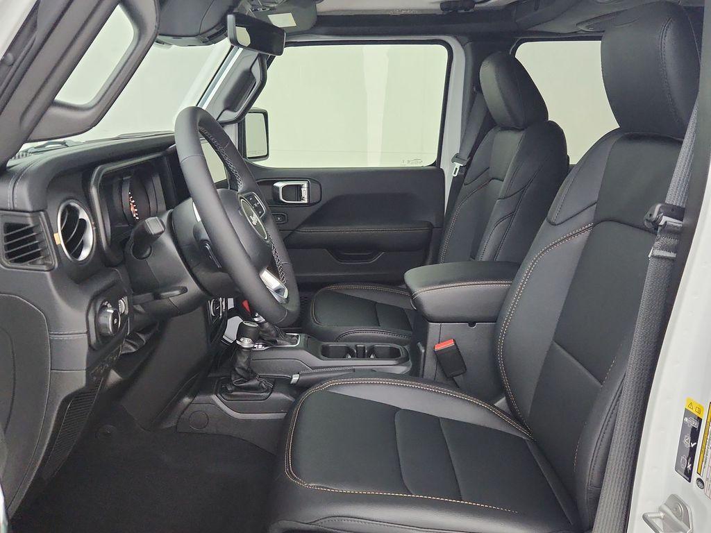 new 2025 Jeep Wrangler car, priced at $53,056