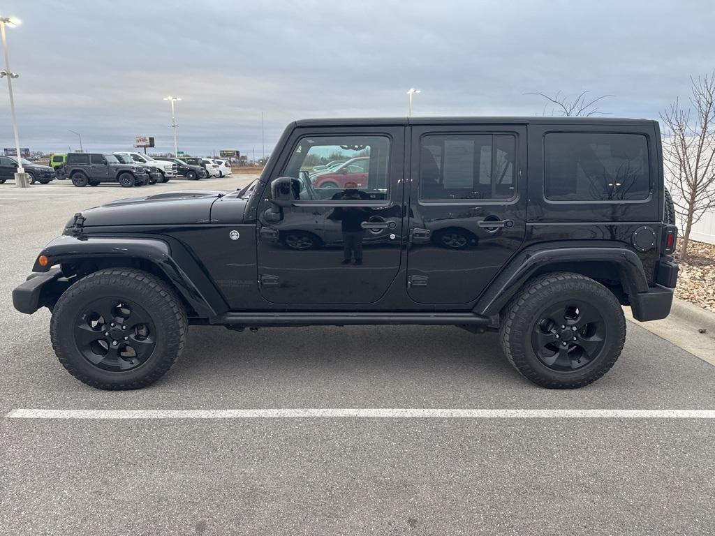 used 2015 Jeep Wrangler Unlimited car, priced at $22,000