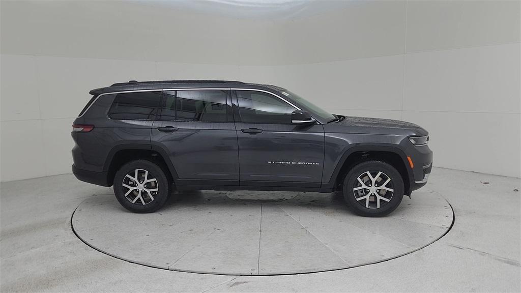 new 2025 Jeep Grand Cherokee L car, priced at $52,080