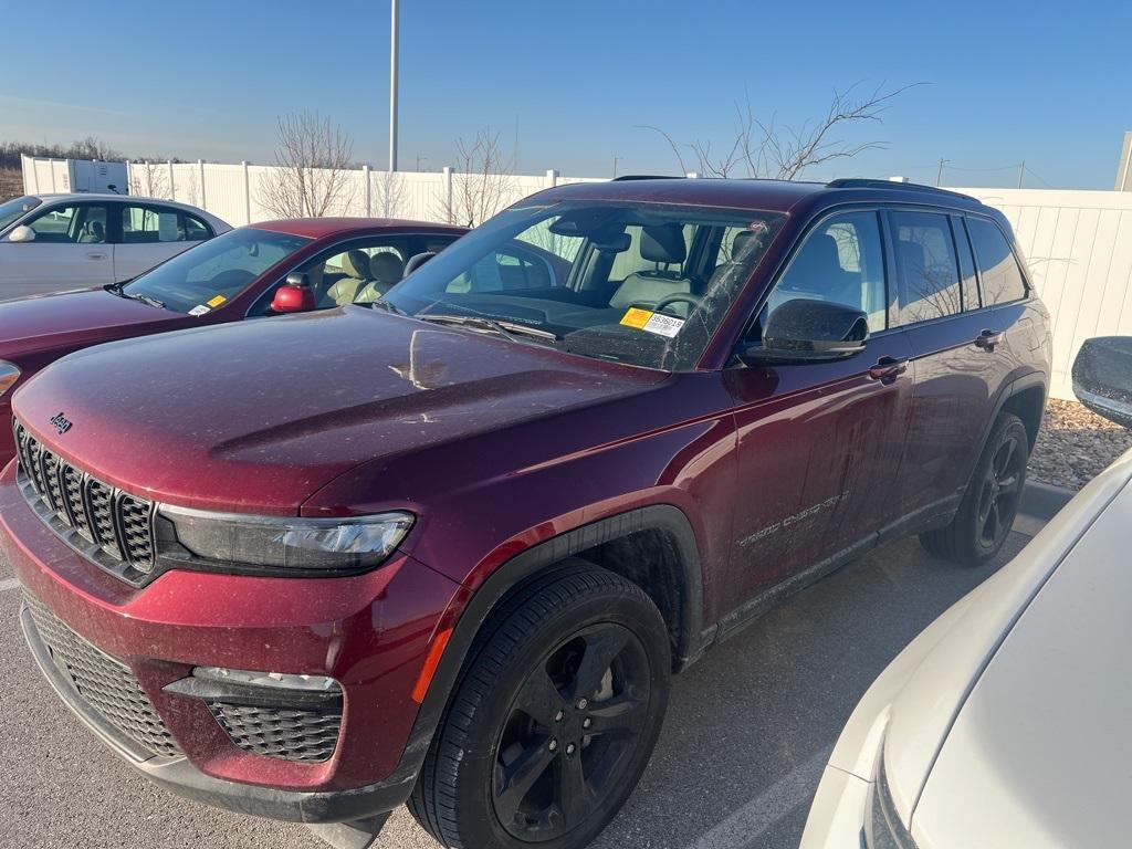 used 2023 Jeep Grand Cherokee car, priced at $34,994