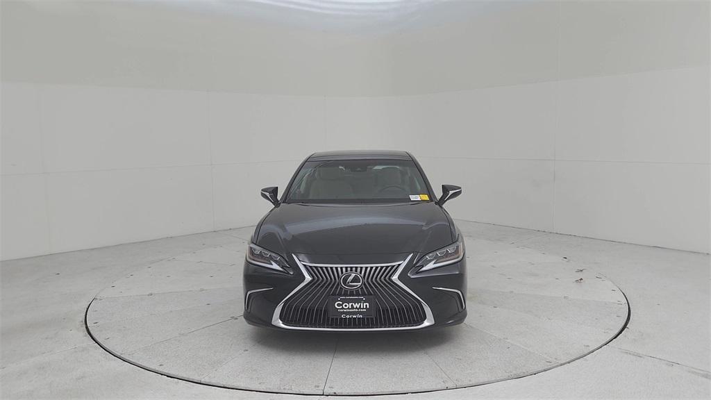 used 2019 Lexus ES 350 car, priced at $31,311