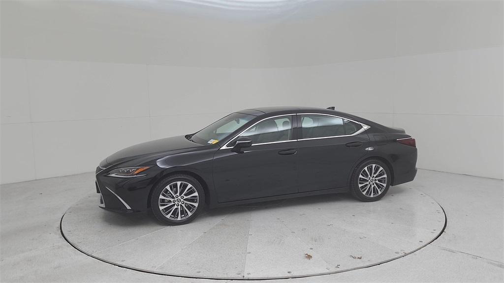 used 2019 Lexus ES 350 car, priced at $31,311