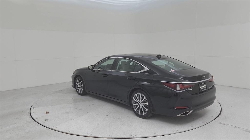 used 2019 Lexus ES 350 car, priced at $31,311