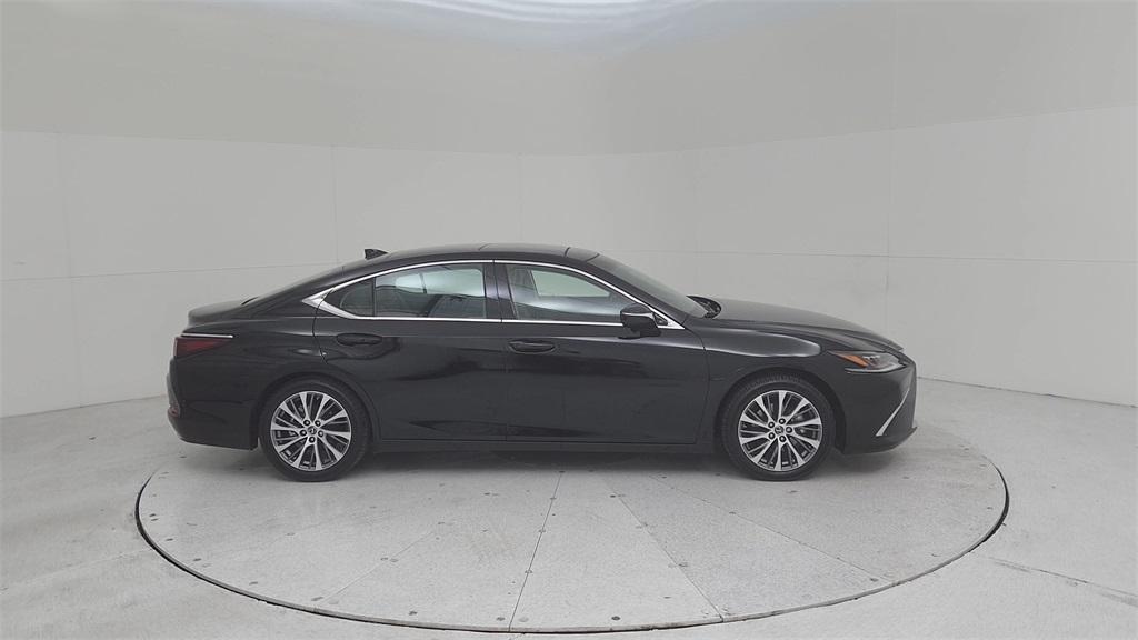 used 2019 Lexus ES 350 car, priced at $31,311