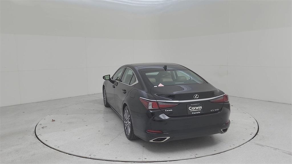 used 2019 Lexus ES 350 car, priced at $31,311