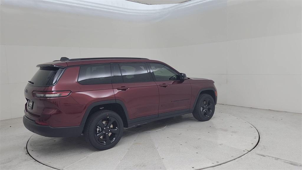 new 2025 Jeep Grand Cherokee L car, priced at $45,560