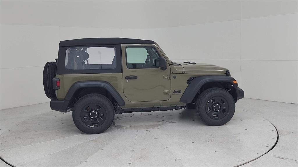 new 2025 Jeep Wrangler car, priced at $31,785