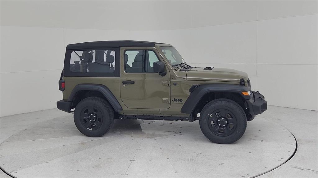 new 2025 Jeep Wrangler car, priced at $31,785