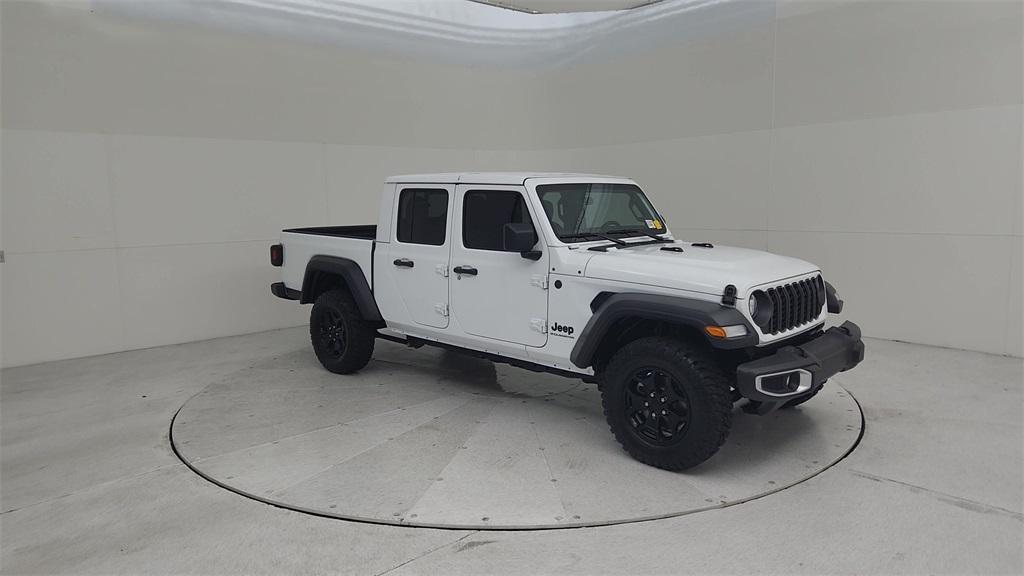 used 2024 Jeep Gladiator car, priced at $35,885