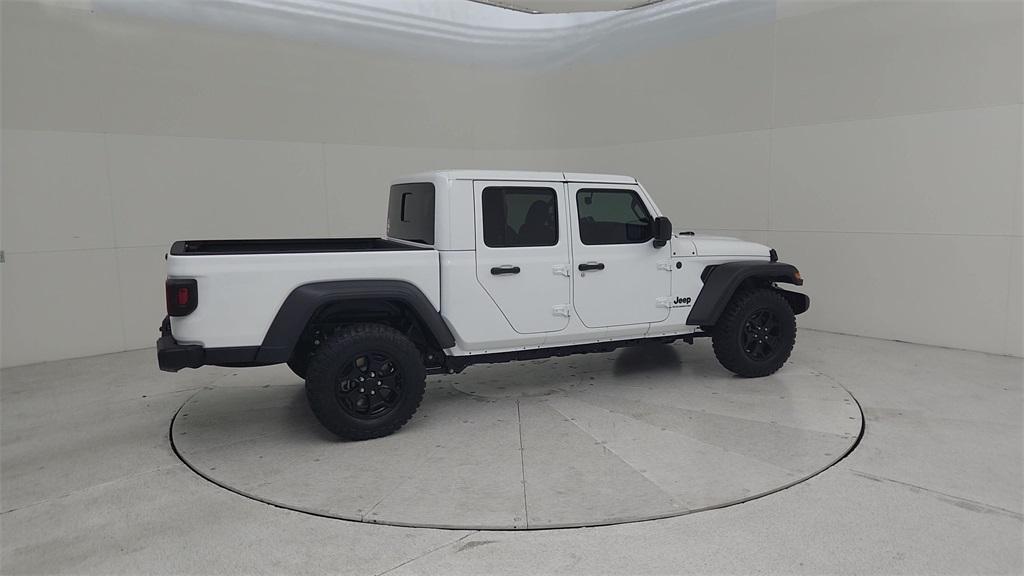 used 2024 Jeep Gladiator car, priced at $35,885