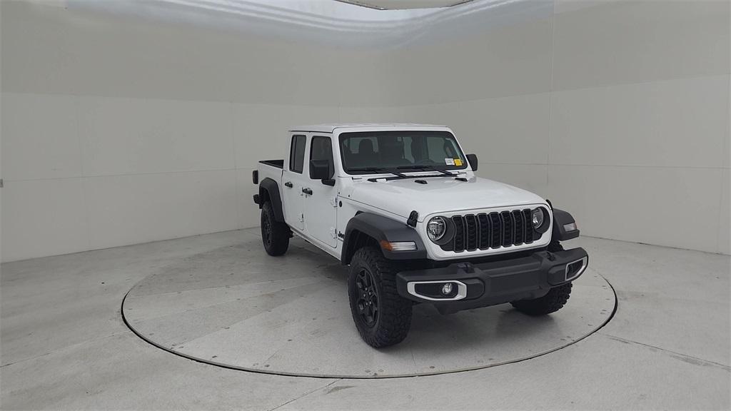 used 2024 Jeep Gladiator car, priced at $35,885