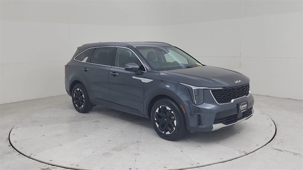 used 2024 Kia Sorento car, priced at $29,777