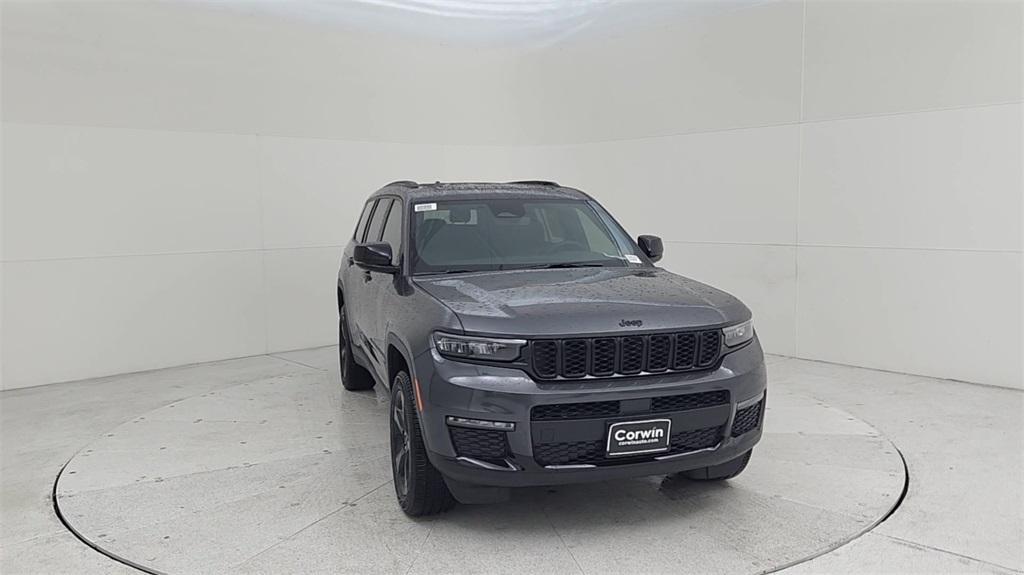 new 2024 Jeep Grand Cherokee L car, priced at $47,444