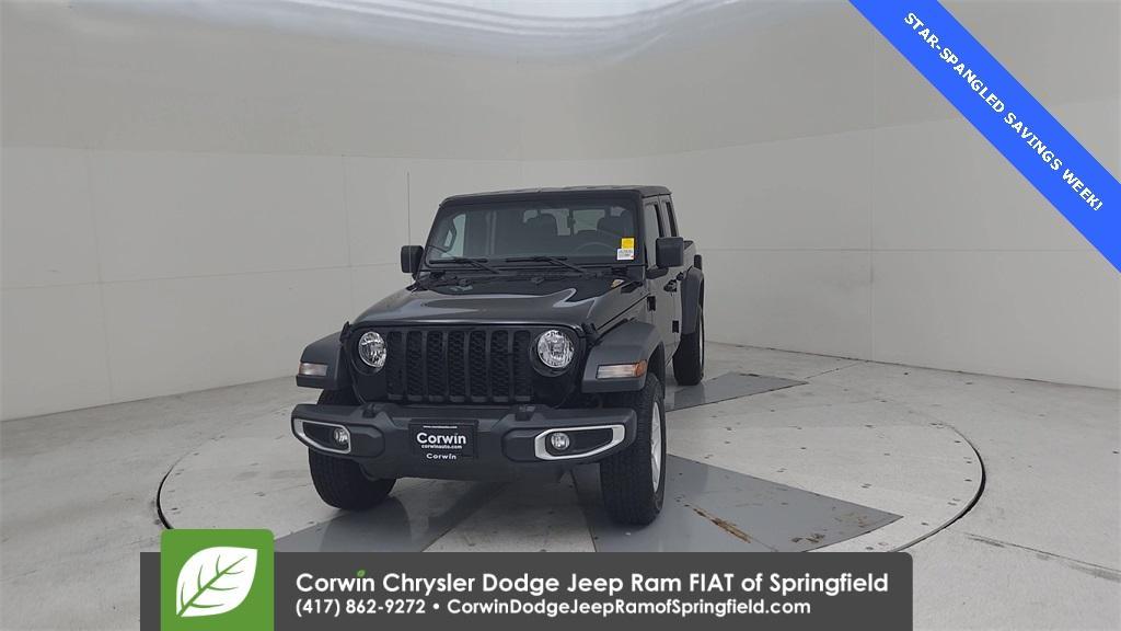 used 2023 Jeep Gladiator car, priced at $28,489