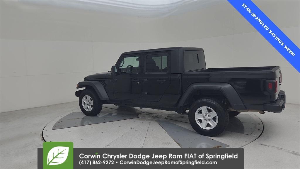 used 2023 Jeep Gladiator car, priced at $28,489