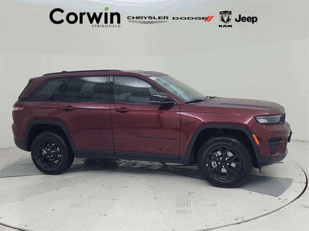 new 2025 Jeep Grand Cherokee car, priced at $45,449