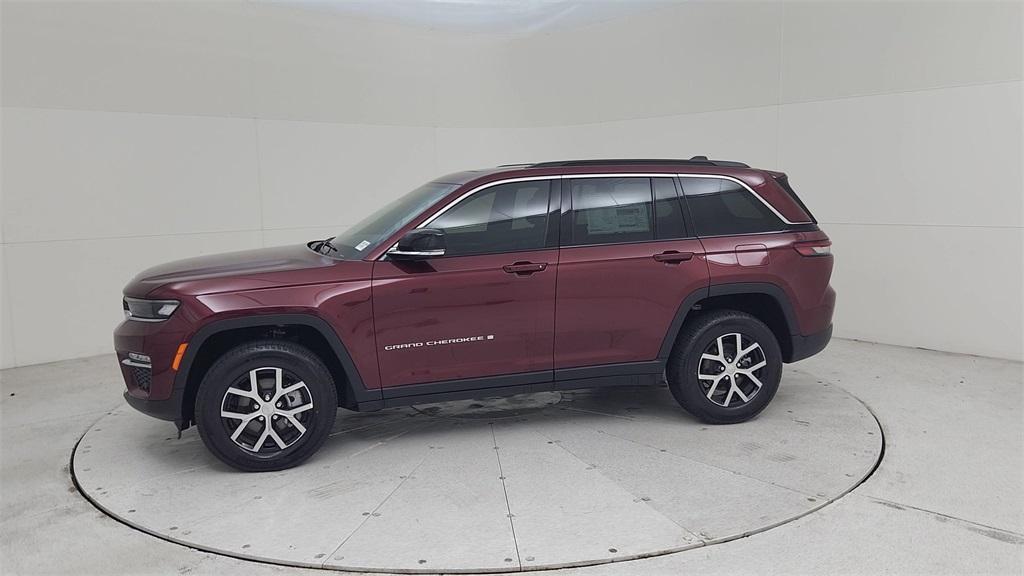 new 2025 Jeep Grand Cherokee car, priced at $48,451