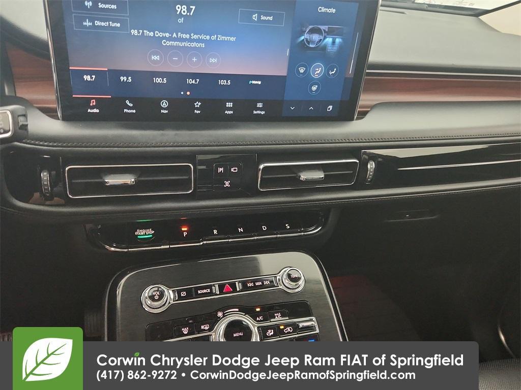 used 2022 Lincoln Nautilus car, priced at $35,888