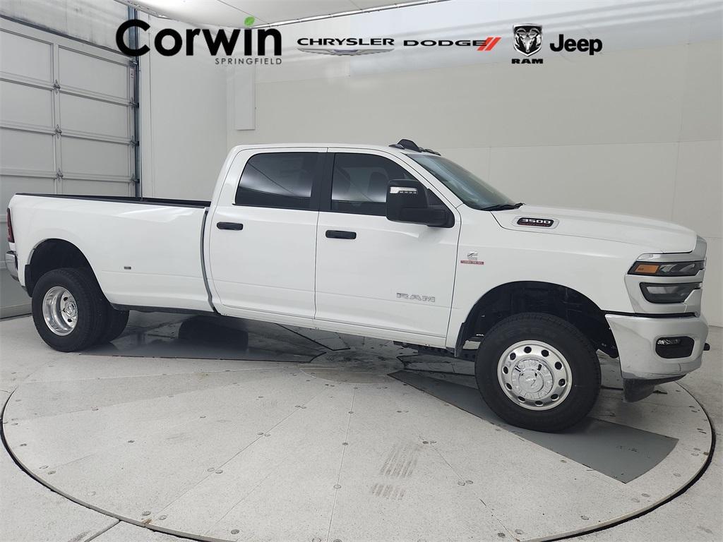 new 2025 Ram 3500 car, priced at $71,062