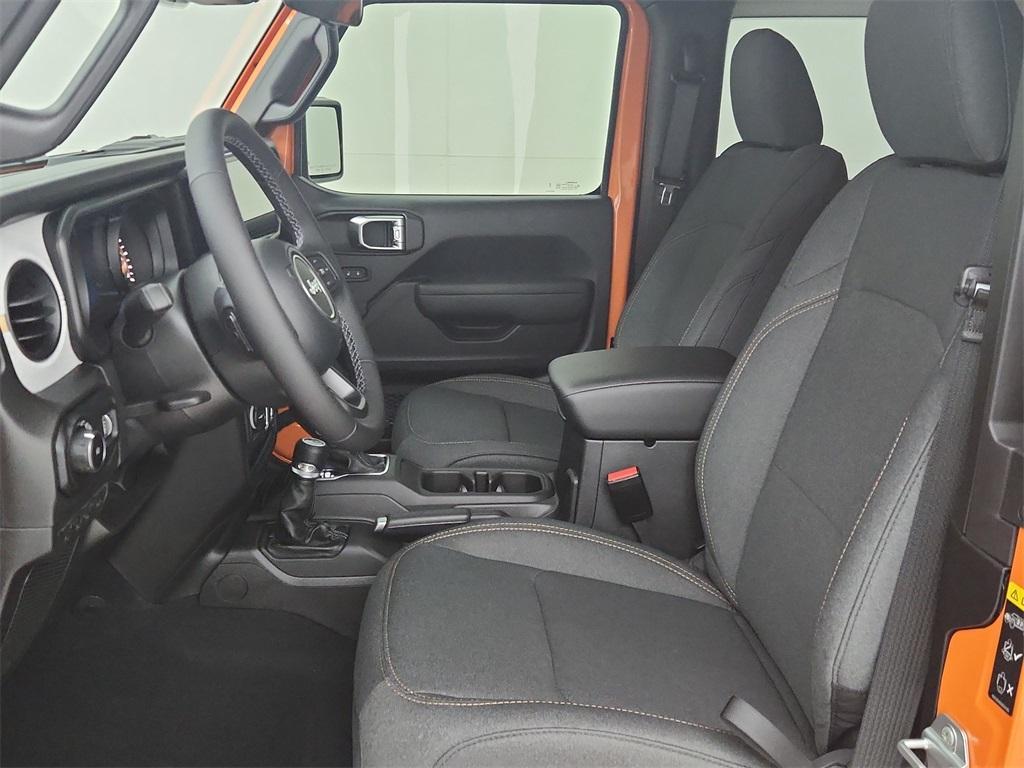 new 2025 Jeep Wrangler car, priced at $41,145