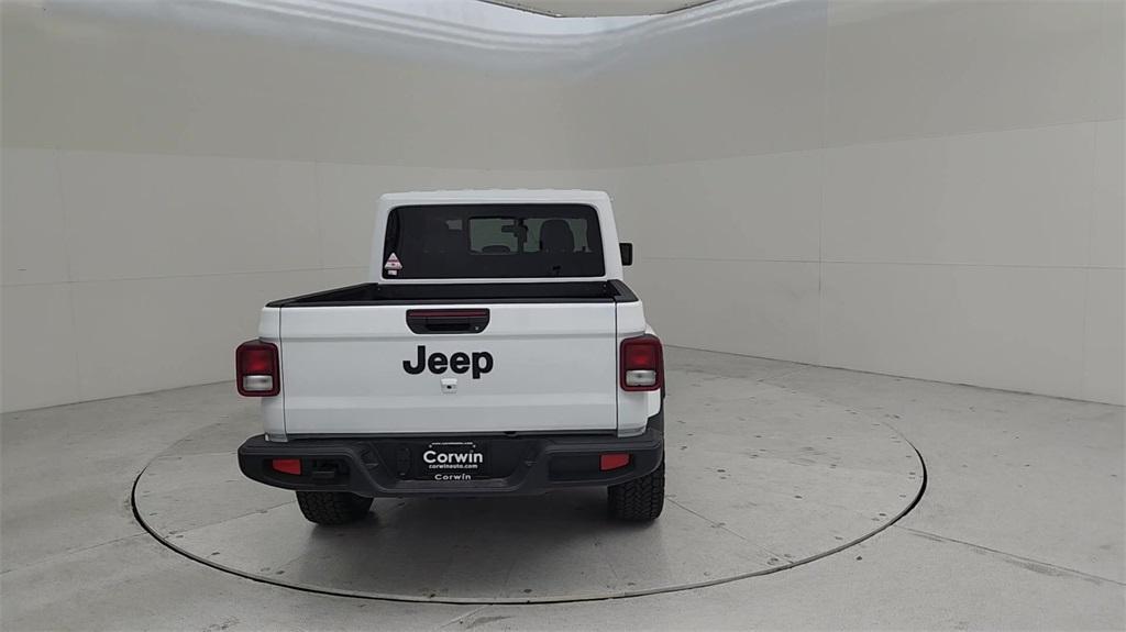 new 2024 Jeep Gladiator car, priced at $38,399