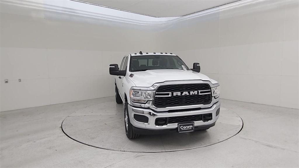 new 2024 Ram 3500 car, priced at $61,878