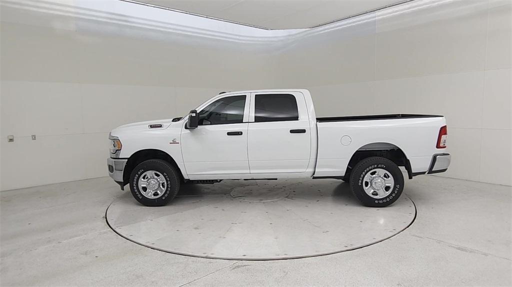 new 2024 Ram 3500 car, priced at $61,878