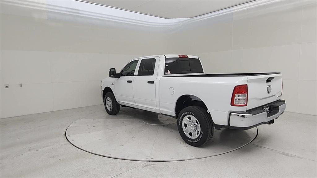 new 2024 Ram 3500 car, priced at $61,878