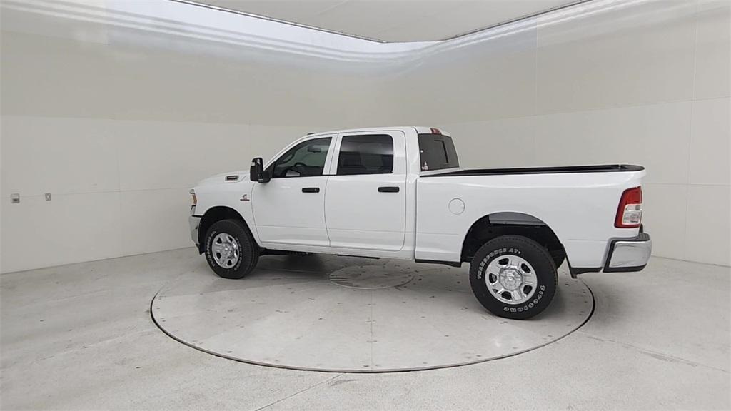 new 2024 Ram 3500 car, priced at $61,144