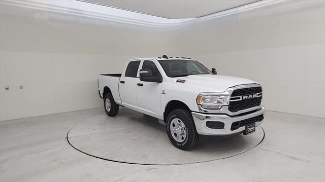 new 2024 Ram 3500 car, priced at $62,378