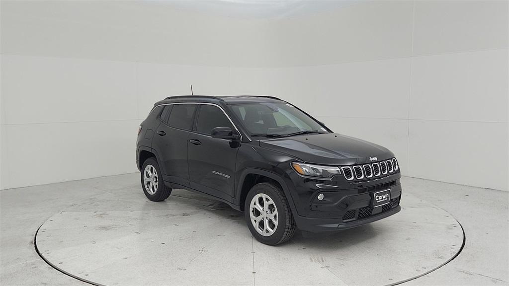 new 2024 Jeep Compass car, priced at $30,785