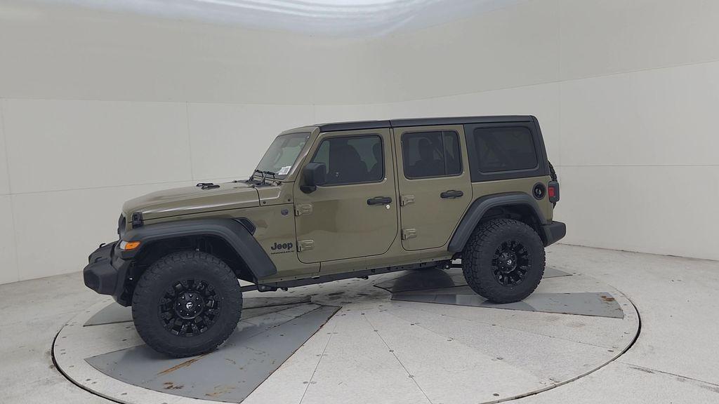new 2025 Jeep Wrangler car, priced at $47,108