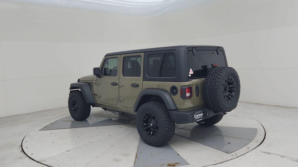 new 2025 Jeep Wrangler car, priced at $47,108