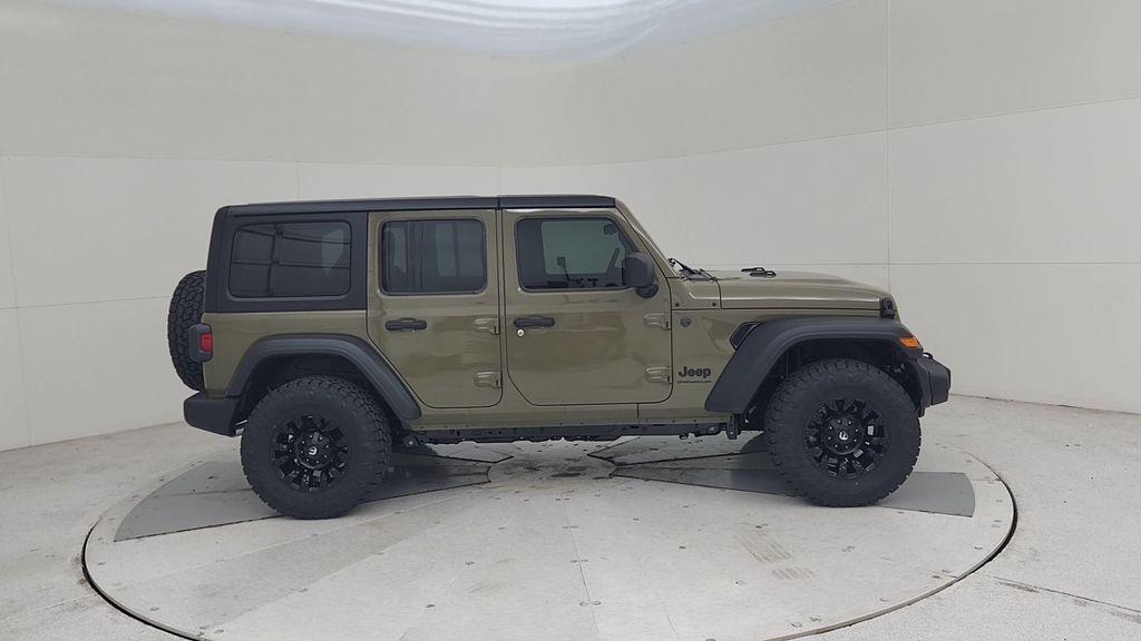 new 2025 Jeep Wrangler car, priced at $47,108