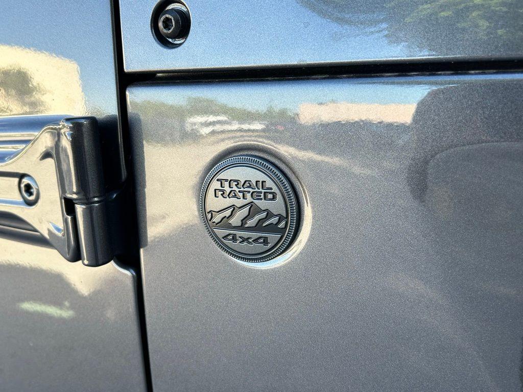 new 2026 Jeep Wrangler car, priced at $38,686