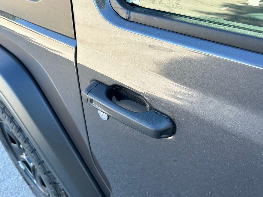 new 2026 Jeep Wrangler car, priced at $38,686