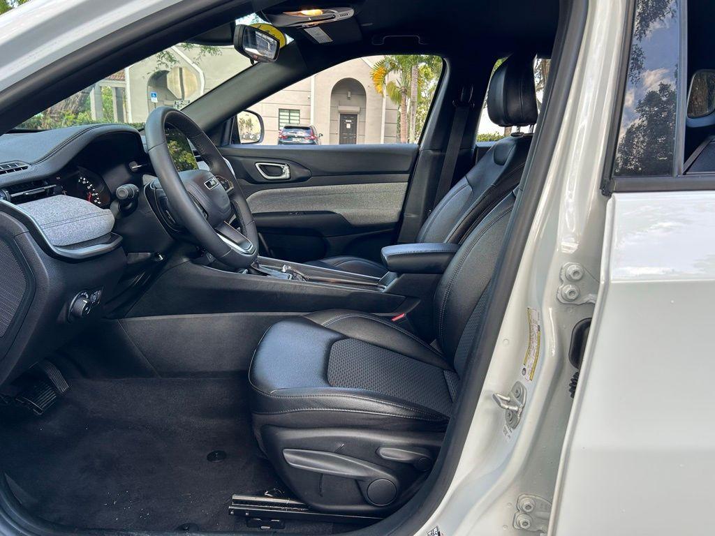 used 2024 Jeep Compass car, priced at $20,995